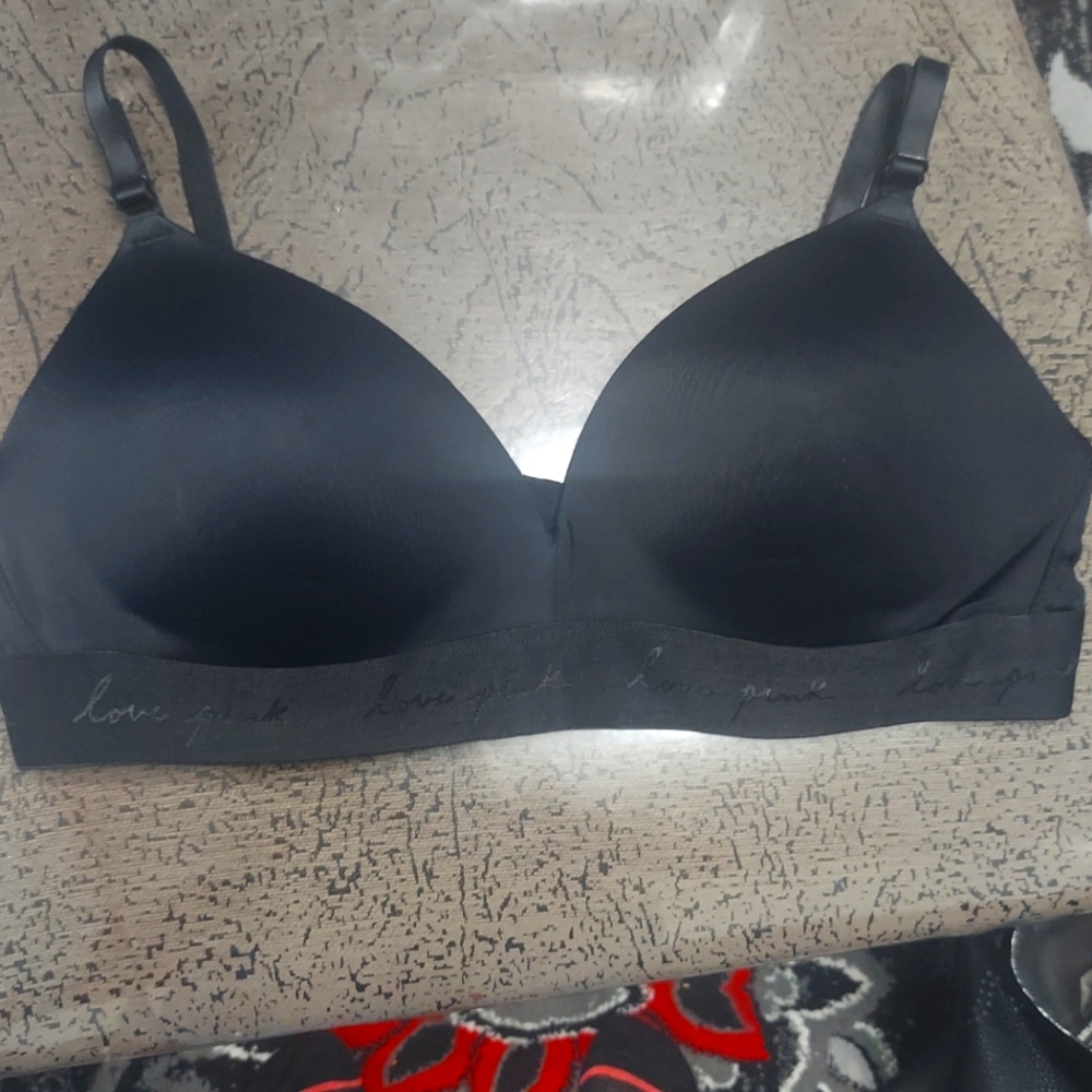 Victoria's  Sicret Pink  Bra 38C